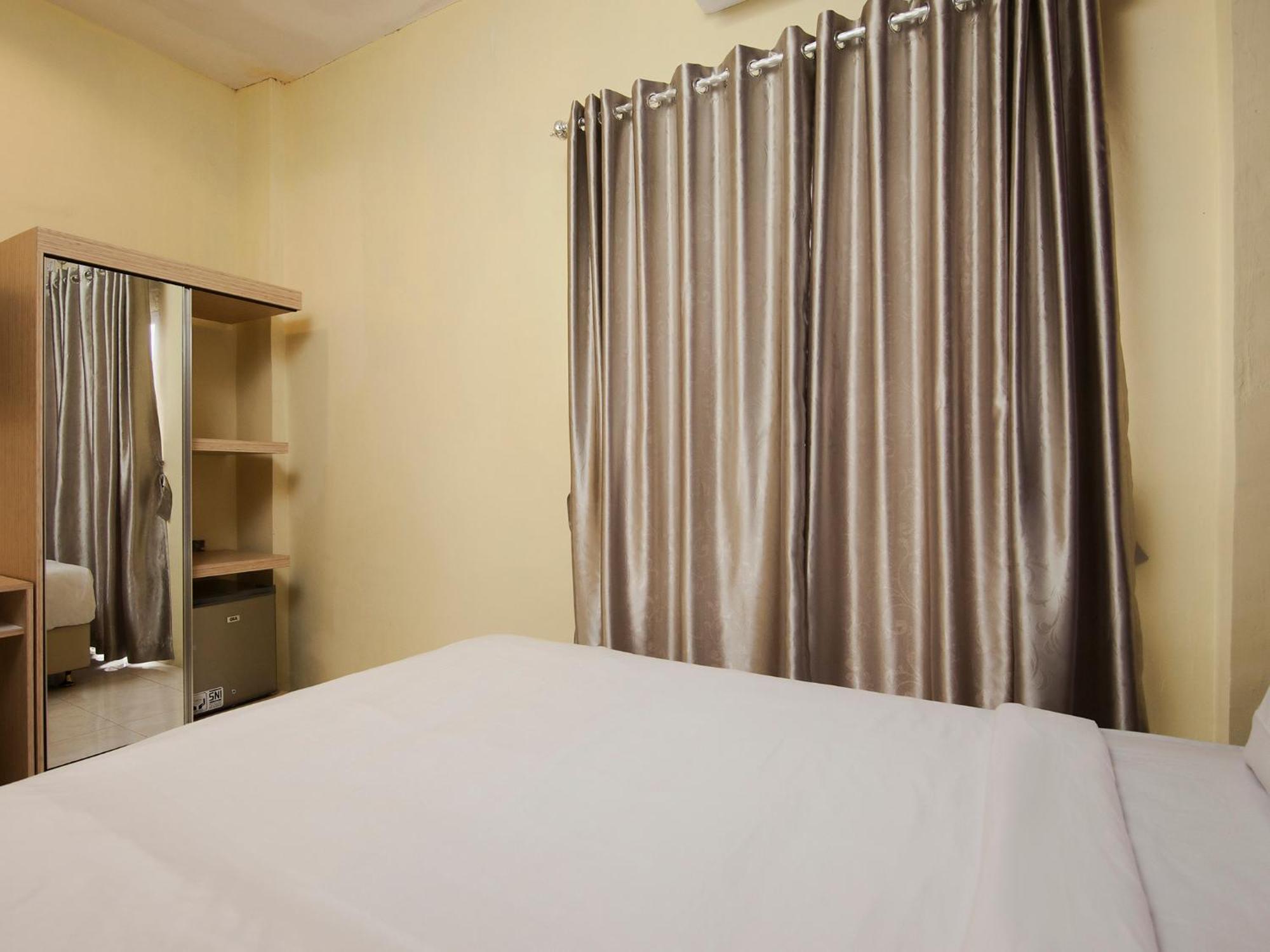 Vaccinated Staff - OYO 1095 RAP Hotel Balige Exterior foto